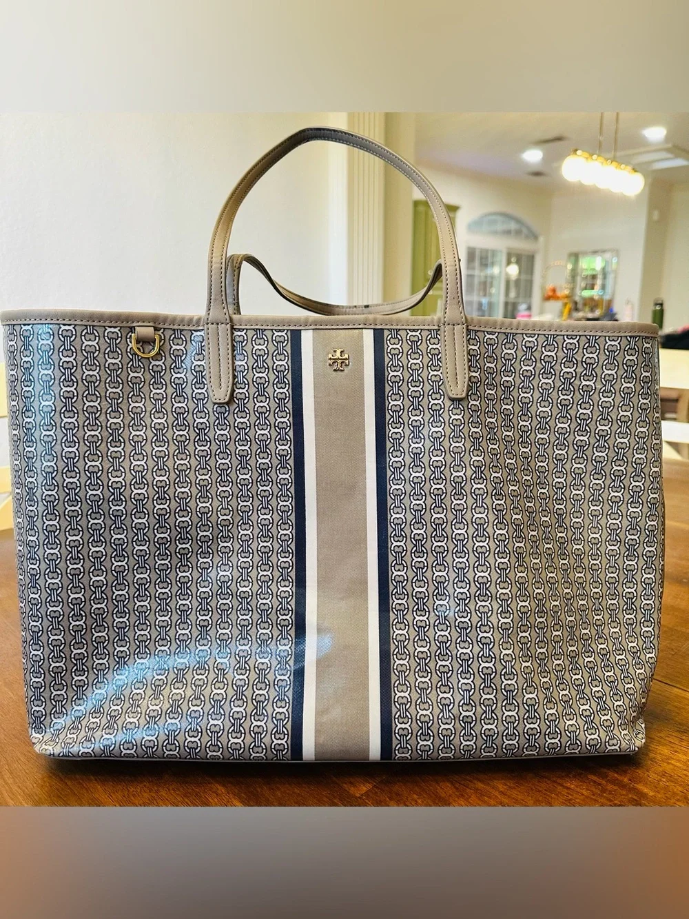 Tory Burch Gray and Navy Gemini Link Tote